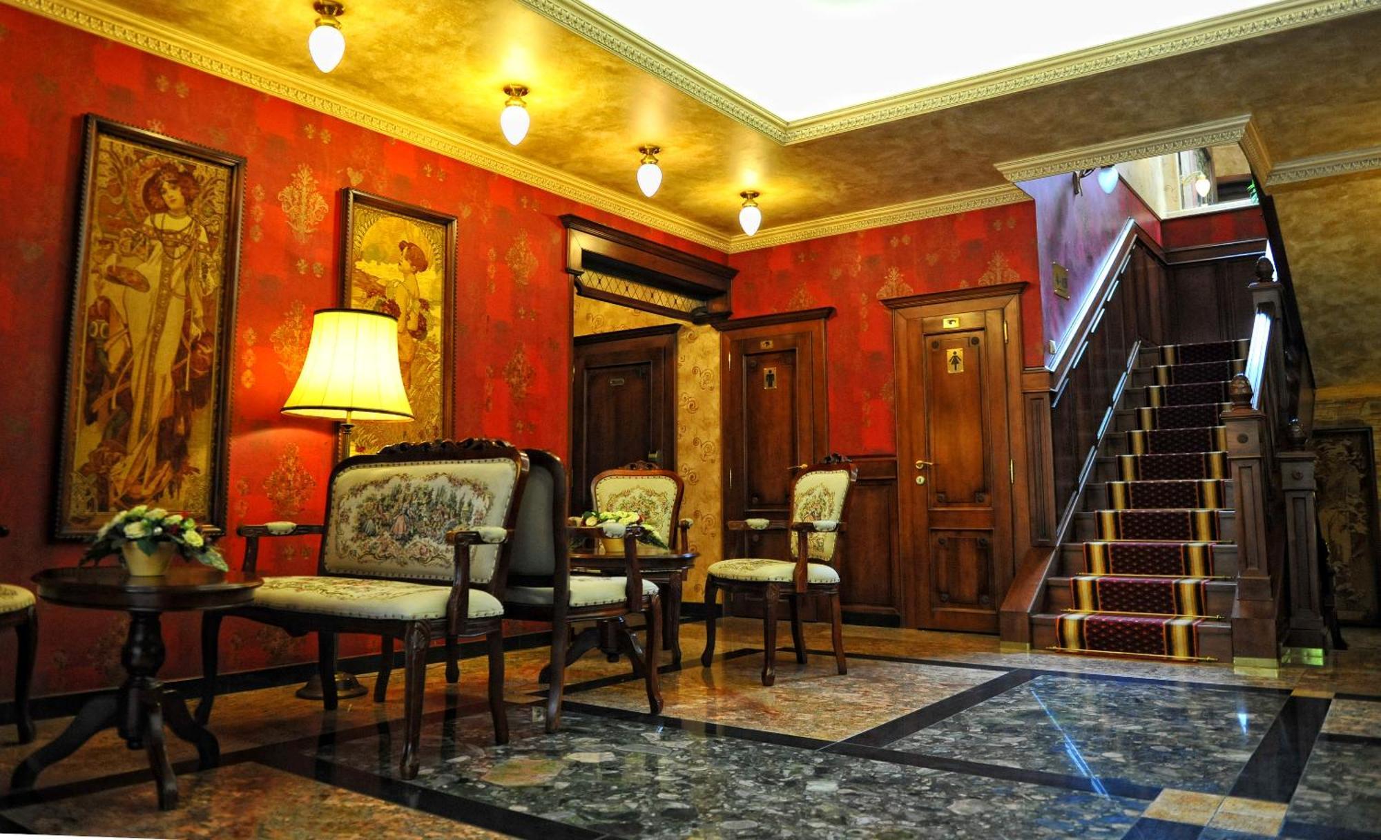 Villa Hotel Debrecen Extérieur photo