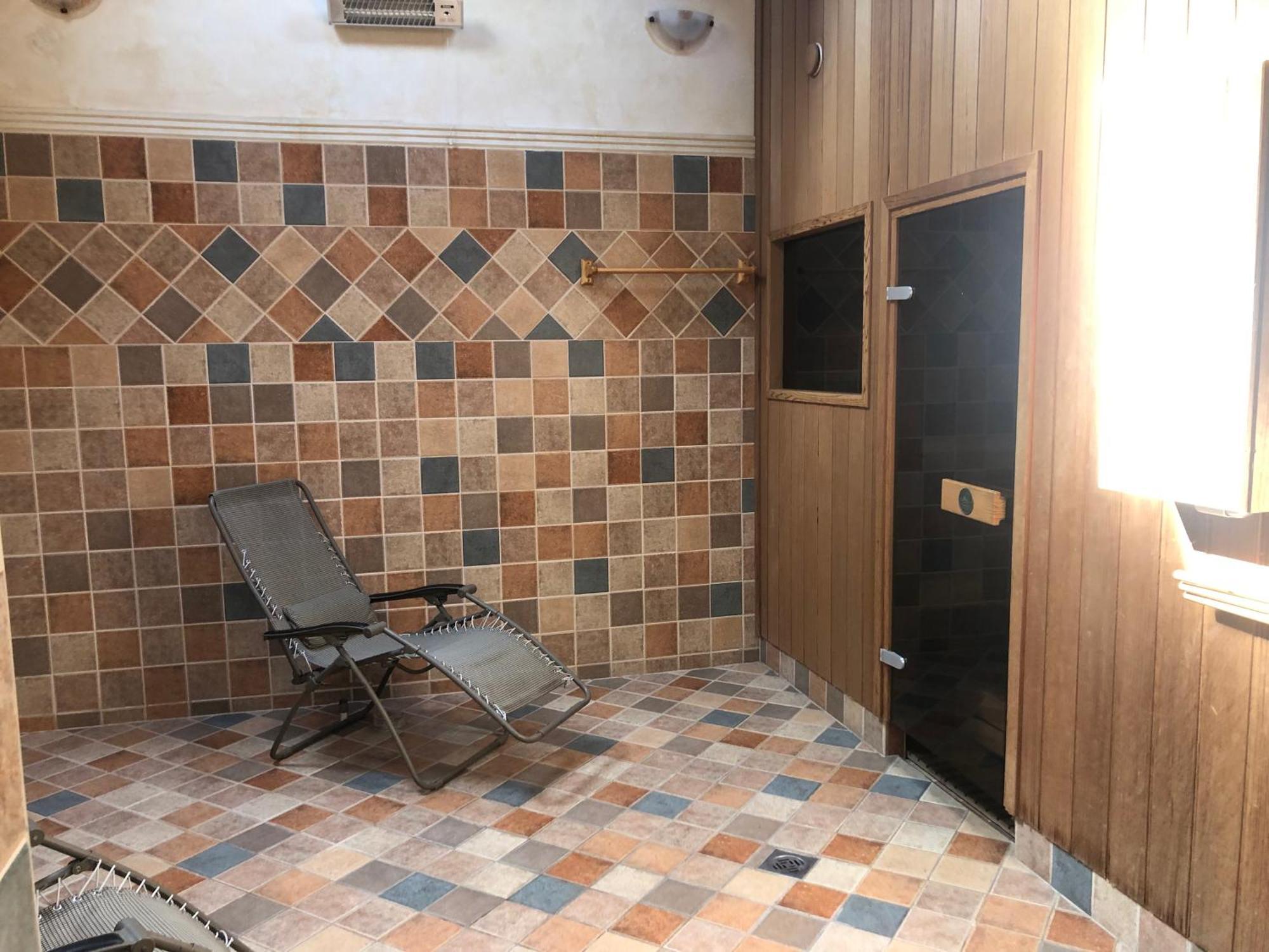 Villa Hotel Debrecen Extérieur photo